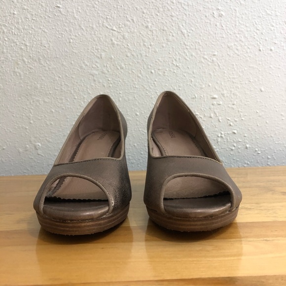 Fossil Open Toe Wedge Heel Bronze Size 11 (runs small fits Women’s size 10) - Picture 3 of 13
